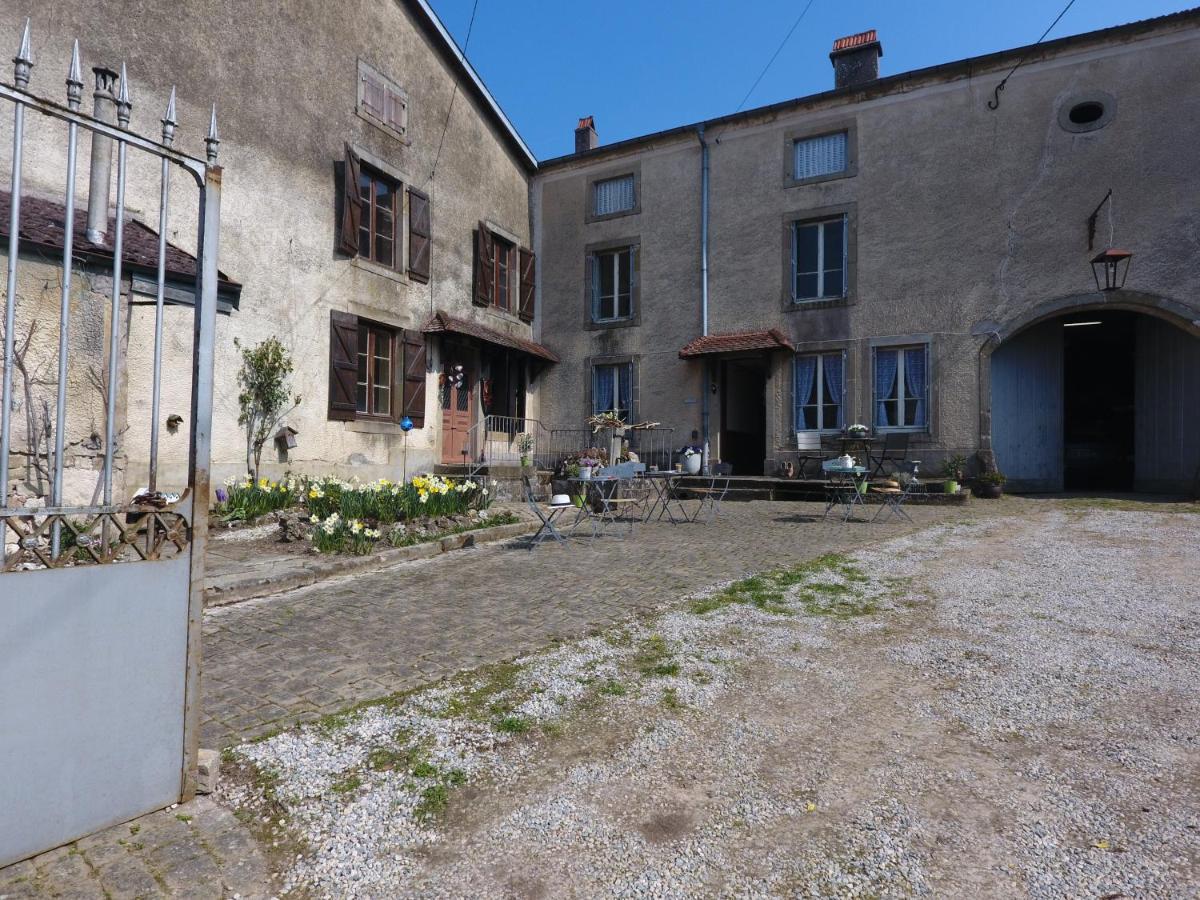 La Maison Du Notaire Melay (Haute-Marne)